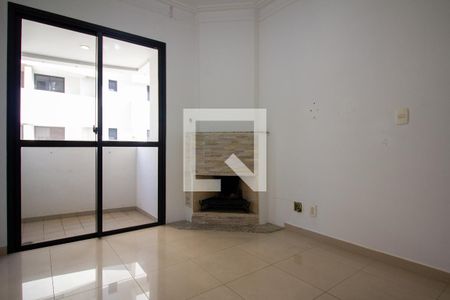 Sala - Lareira de apartamento para alugar com 2 quartos, 68m² em Vila Hamburguesa, São Paulo