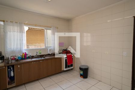 Casa para alugar com 236m², 3 quartos e 4 vagas Casa para alugar com 236m², 3 quartos e 4 vagasCozinha