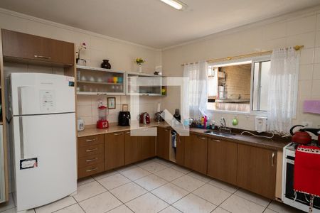 Casa para alugar com 236m², 3 quartos e 4 vagas Casa para alugar com 236m², 3 quartos e 4 vagasCozinha