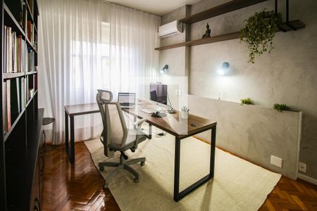 Apartamento à venda com 188m², 4 quartos e 2 vagasQuarto 3