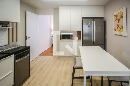 Apartamento à venda com 188m², 4 quartos e 2 vagasCozinha