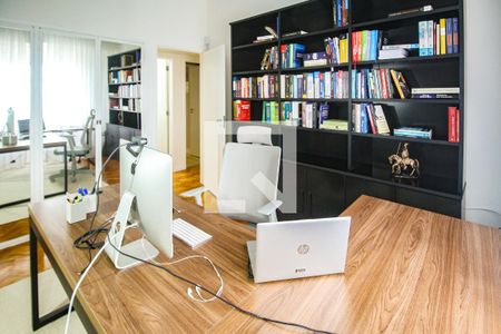 Apartamento à venda com 188m², 4 quartos e 2 vagasQuarto 3