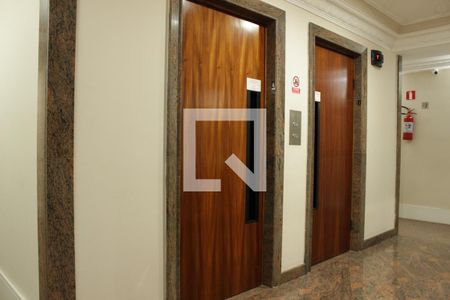 Studio para alugar com 35m², 1 quarto e 1 vagaElevadores