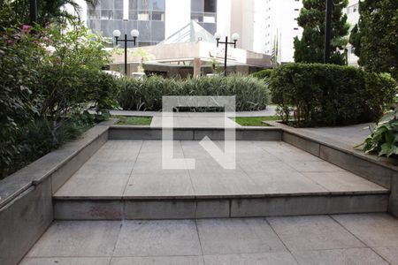 Studio para alugar com 35m², 1 quarto e 1 vagaEntrada