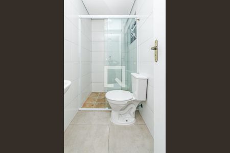 Banheiro de kitnet/studio para alugar com 1 quarto, 43m² em Bela Vista, São Paulo