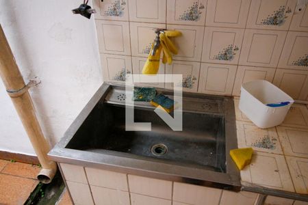 Casa à venda com 92m², 3 quartos e 1 vagaLavanderia