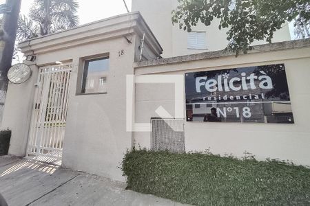 Apartamento para alugar com 48m², 2 quartos e 1 vagaFachada