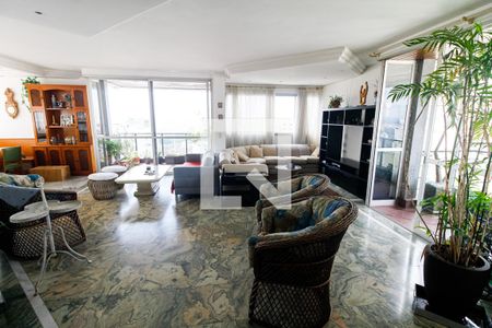 Sala  de apartamento à venda com 4 quartos, 202m² em Vila Suzana, São Paulo