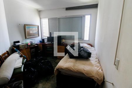 Apartamento à venda com 202m², 4 quartos e 3 vagas Apartamento à venda com 202m², 4 quartos e 3 vagasQuarto 1 - Armários