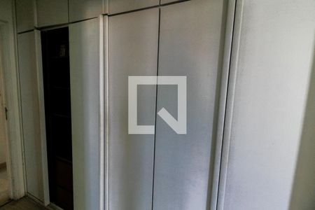 Apartamento à venda com 202m², 4 quartos e 3 vagas Apartamento à venda com 202m², 4 quartos e 3 vagasSuíte 1