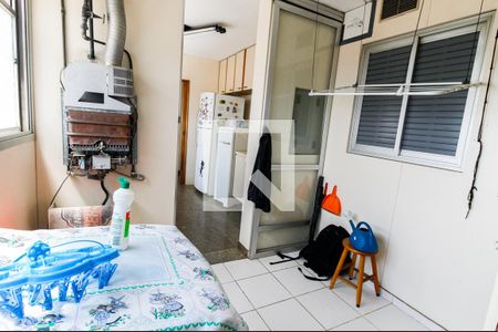 Apartamento à venda com 202m², 4 quartos e 3 vagas Apartamento à venda com 202m², 4 quartos e 3 vagasÁrea de Serviço