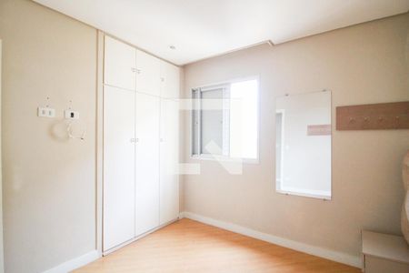 quarto 1 de apartamento para alugar com 2 quartos, 52m² em Santa Teresinha, São Paulo