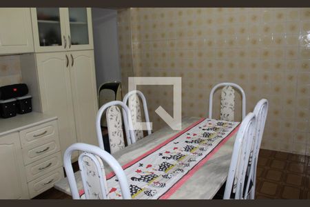 Casa à venda com 338m², 7 quartos e 2 vagasCasa 2 - cozinha 