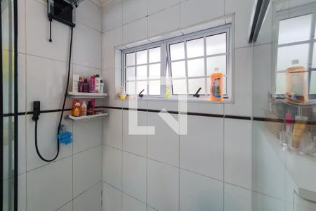 Casa à venda com 250m², 4 quartos e 2 vagas Casa à venda com 250m², 4 quartos e 2 vagasBanheiro da Suíte