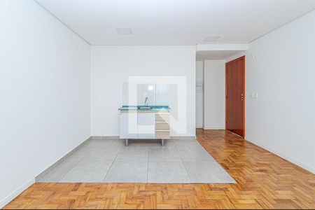 Cozinha de apartamento para alugar com 1 quarto, 43m² em Bela Vista, São Paulo