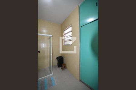 Apartamento para alugar com 72m², 2 quartos e sem vagaBanheiro