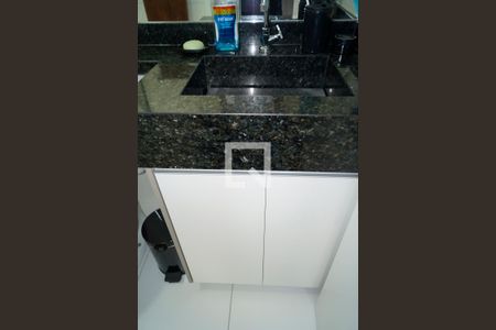 Apartamento à venda com 33m², 1 quarto e sem vagaBanheiro