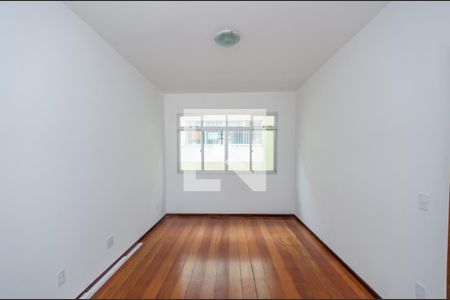 Sala 1 de apartamento para alugar com 3 quartos, 108m² em Buritis, Belo Horizonte