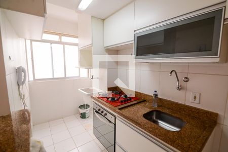 Apartamento à venda com 49m², 2 quartos e sem vaga Apartamento à venda com 49m², 2 quartos e sem vagaCozinha e Área de Serviço