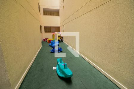 Apartamento à venda com 49m², 2 quartos e sem vaga Apartamento à venda com 49m², 2 quartos e sem vagaÁrea Comum - Playground