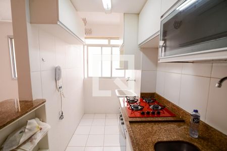 Apartamento à venda com 49m², 2 quartos e sem vaga Apartamento à venda com 49m², 2 quartos e sem vagaCozinha e Área de Serviço