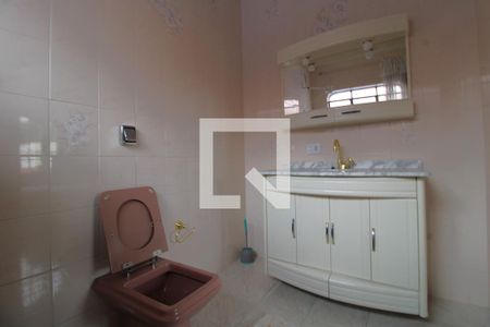 Casa para alugar com 1000m², 3 quartos e 6 vagasBanheiro da suíte 2