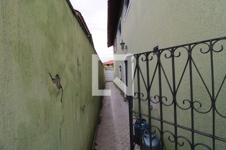 Casa para alugar com 1000m², 3 quartos e 6 vagasQuintal lateral