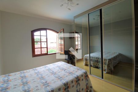 Casa para alugar com 1000m², 3 quartos e 6 vagasSuíte 2