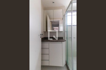 Apartamento à venda com 70m², 3 quartos e sem vagaBanheiro da Suíte