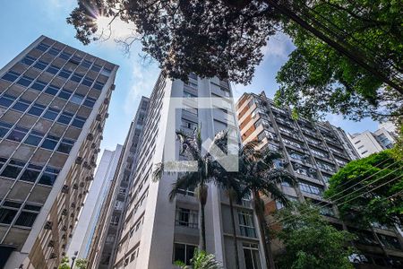 Apartamento para alugar com 83m², 2 quartos e 1 vagaFachada