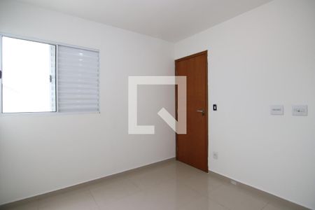 Quarto 1 de apartamento para alugar com 2 quartos, 40m² em Vila Guilhermina, São Paulo