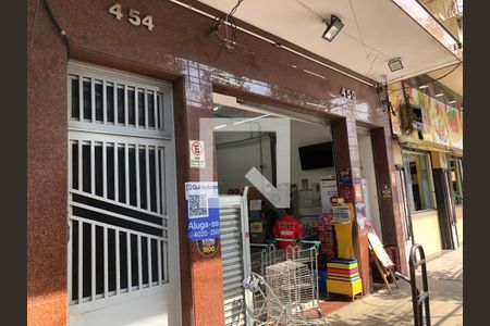 Apartamento para alugar com 75m², 2 quartos e sem vaga Apartamento para alugar com 75m², 2 quartos e sem vagaFachada