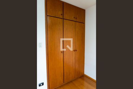 Quarto 1 - Armários de apartamento para alugar com 3 quartos, 70m² em Vila Mascote, São Paulo