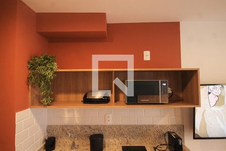 Cozinha de kitnet/studio à venda com 1 quarto, 26m² em Bela Vista, São Paulo