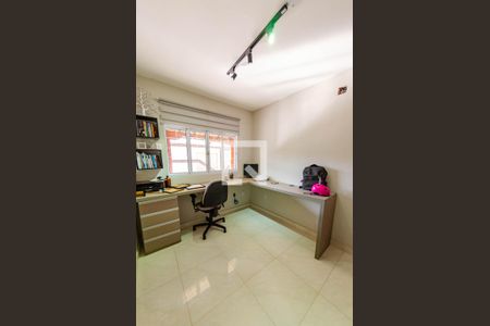 Quarto 1 de casa à venda com 4 quartos, 270m² em Conjunto Califórnia, Belo Horizonte