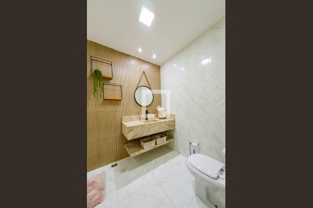 Casa à venda com 270m², 4 quartos e 4 vagasBanheiro