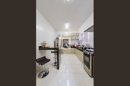 Casa à venda com 270m², 4 quartos e 4 vagasCozinha