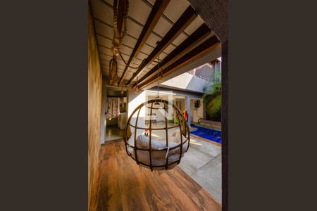 Casa à venda com 270m², 4 quartos e 4 vagasÁrea externa