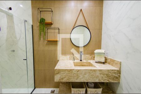 Casa à venda com 270m², 4 quartos e 4 vagasBanheiro