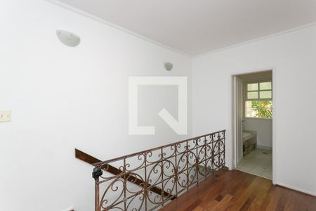 Casa à venda com 180m², 3 quartos e 1 vaga Casa à venda com 180m², 3 quartos e 1 vagaCorredor