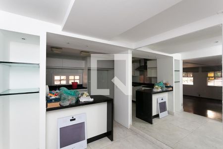 Casa à venda com 180m², 3 quartos e 1 vaga Casa à venda com 180m², 3 quartos e 1 vagaCozinha