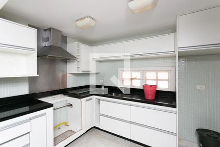 Casa à venda com 180m², 3 quartos e 1 vaga Casa à venda com 180m², 3 quartos e 1 vagaCozinha