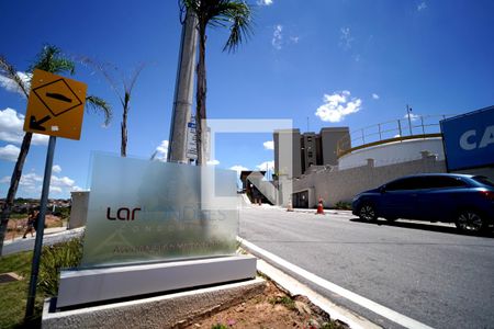 Apartamento para alugar com 50m², 2 quartos e 1 vagaFachada e portaria