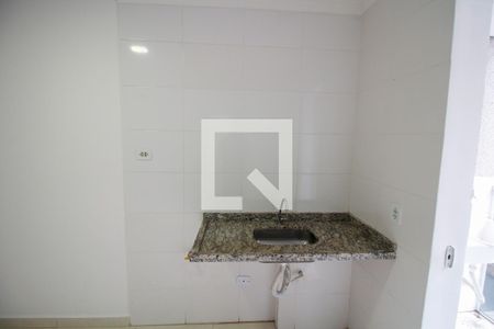 Sala/Cozinha de apartamento para alugar com 1 quarto, 39m² em Vila Esperança, São Paulo
