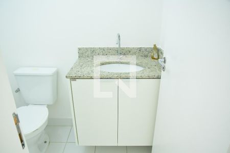 Apartamento para alugar com 65m², 2 quartos e 1 vagaBanheiro