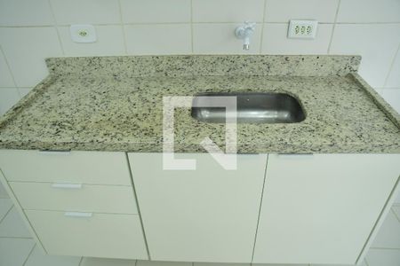 Apartamento para alugar com 65m², 2 quartos e 1 vagaCozinha