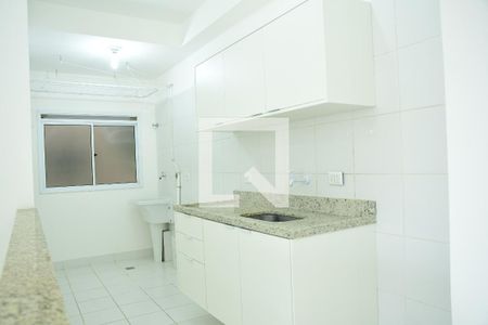 Apartamento para alugar com 65m², 2 quartos e 1 vagaCozinha e Área de Serviço