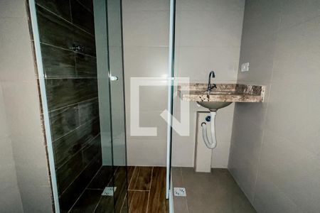 Banheiro de apartamento à venda com 1 quarto, 41m² em Vila Medeiros, São Paulo