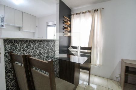 Apartamento à venda com 47m², 2 quartos e 1 vagaMesa de Jantar