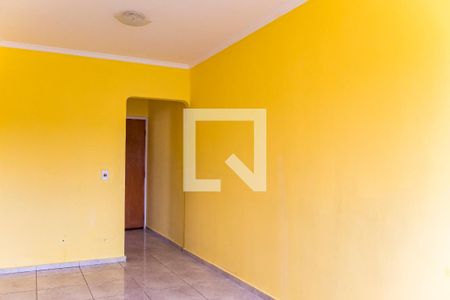 Sala de apartamento à venda com 3 quartos, 75m² em Jardim Santo André, Santo André